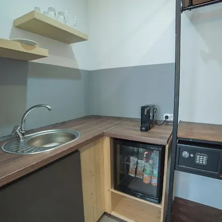 Aparthotel Maria Boutique Suits 4*