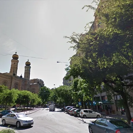 Maria Boutique Suits Aparthotel 4*