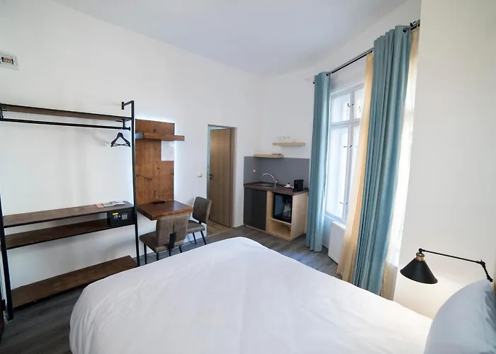 Maria Boutique Suits Aparthotel