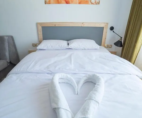 Maria Boutique Suits 4*