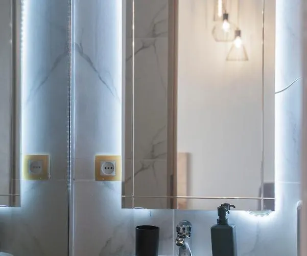 Maria Boutique Suits Aparthotel