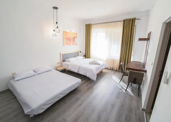 Maria Boutique Suits 4*