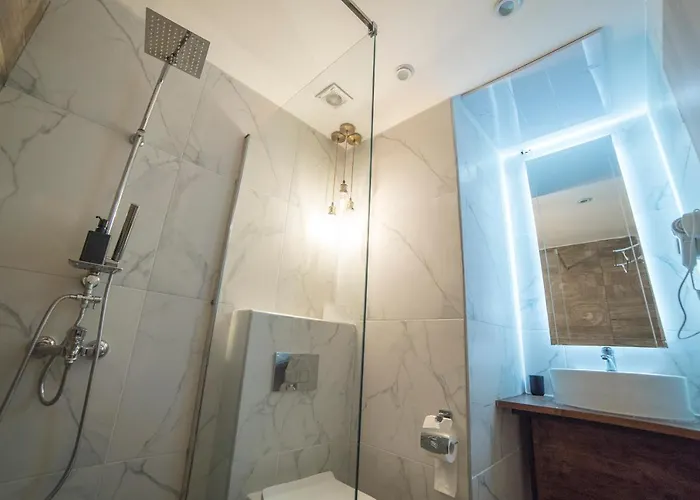 Maria Boutique Suits